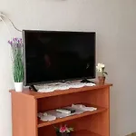 Apartments Miro With Sea View - Near Beach 3*