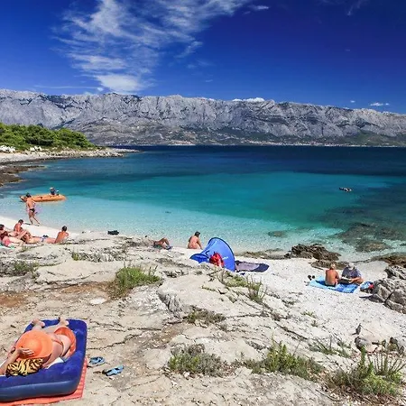 Gostinjska kuća Miro With Sea View - Near Sumartin