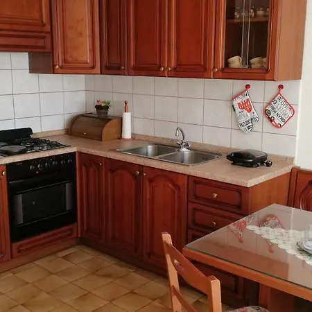 Apartments&rooms Miro Sea View - Near