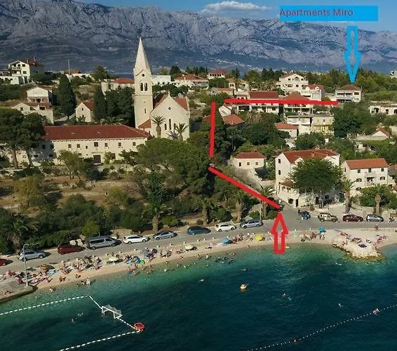 Apartments&rooms Miro Sea View - Near